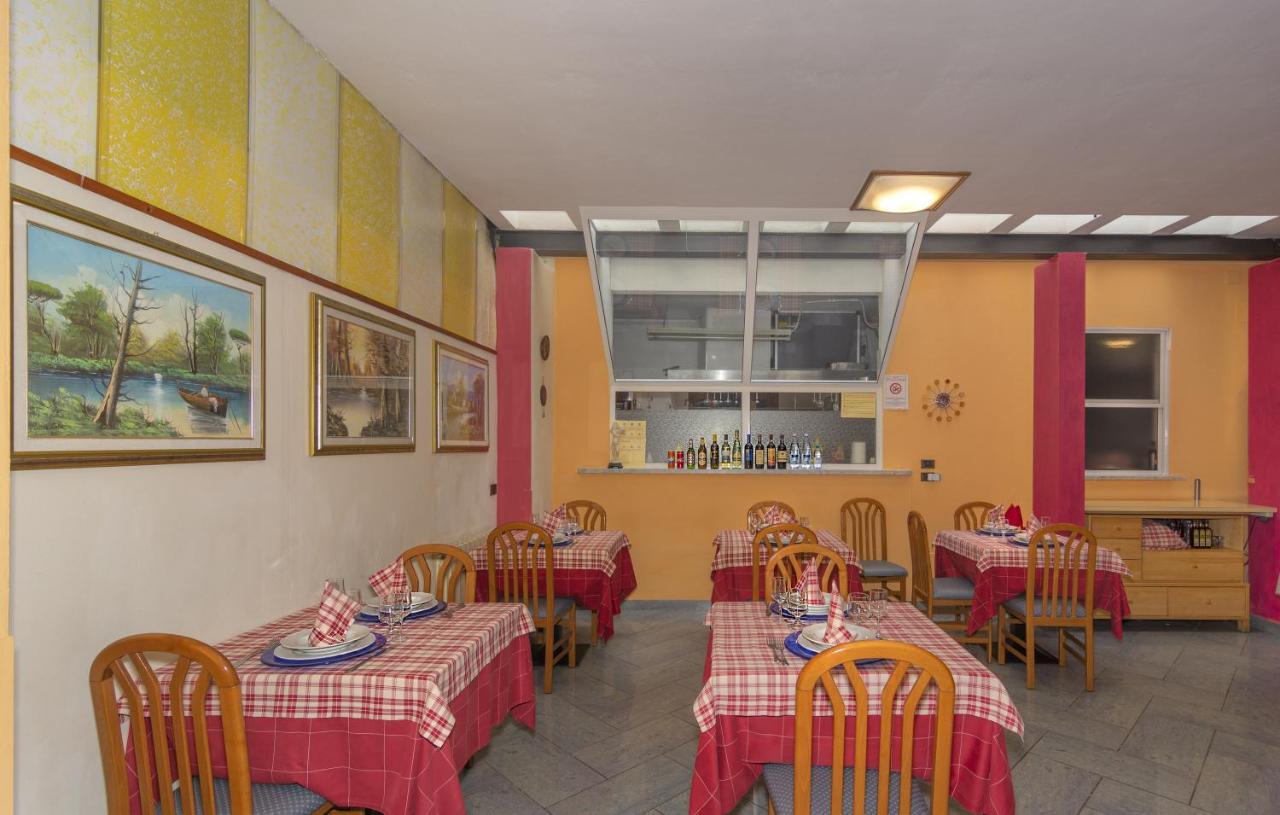 Hotel Dolly Viareggio Exterior foto